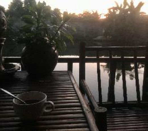 Lakeview Homestay