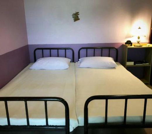 Lakeview Homestay Ratchaburi