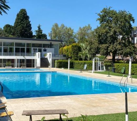 Apartamento en Country, Hosp/Univ. Austral