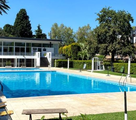 Apartamento en Country, Hosp/Univ. Austral