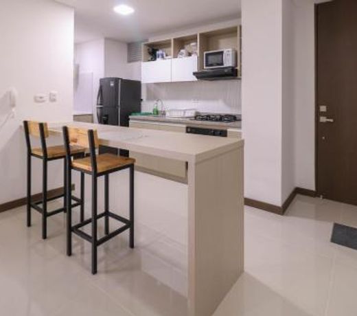 Apartamento Hermoso y Exclusivo en el Norte, Apto 1307 T-2