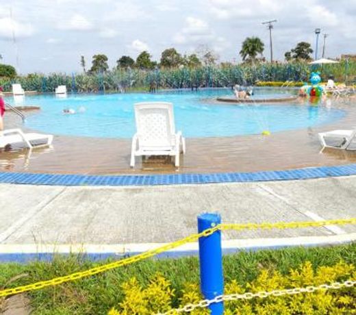APARTAHOTEL Lindo Economico
