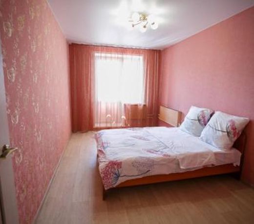 4 ROOMS