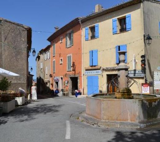 Groundfloor Provencal Appartment
