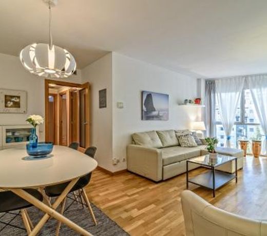 Apartamento&piscina cerca de Barcelona