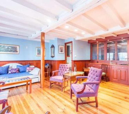 Rockmere Inn