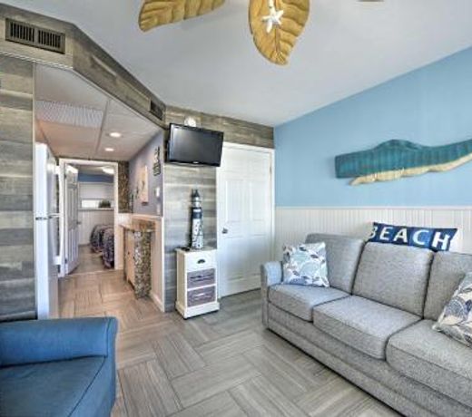 Remodeled Condo Right on Wildwood Crest Beach