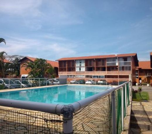 Flat Maranduba Ville