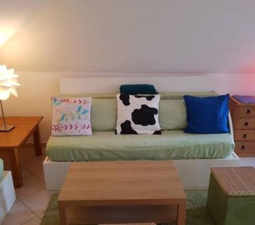 Stunning penthouse with sea views, pool, balcony, wifi, in Leme Bedje