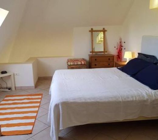 Stunning penthouse with sea views, pool, balcony, wifi, in Leme Bedje