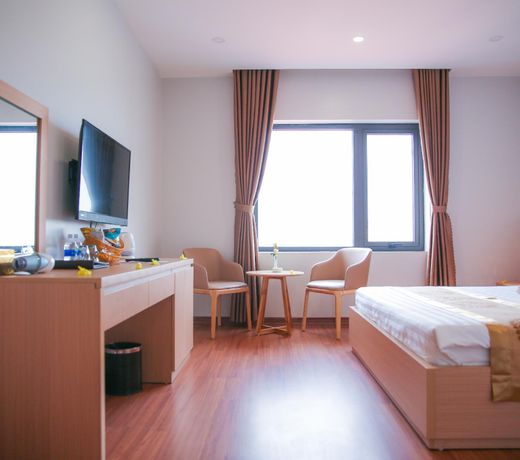 Long Anh Hotel