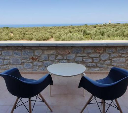 Anaroussa Diros Maisonette