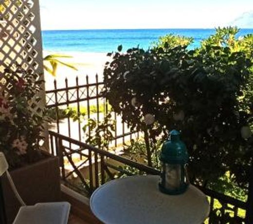 Beach Residence