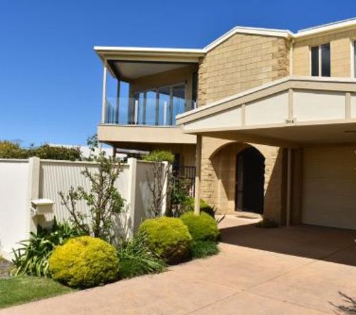 VIEWS FOREVER - INVERLOCH
