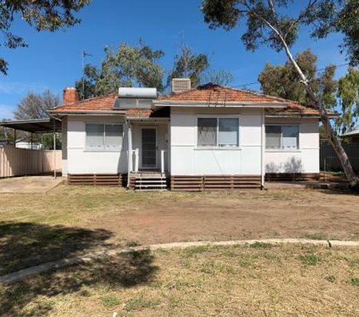 Salty Cottage Northam
