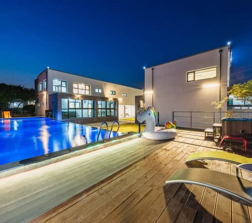 Plan 128 Poolvilla