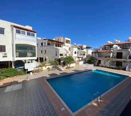 Kapparis Holiday Apartment