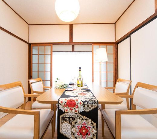 Yokkaichishi Nishishinchi House.