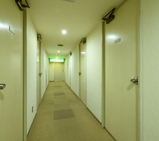 OYO 44768 Ueda Station Hotel