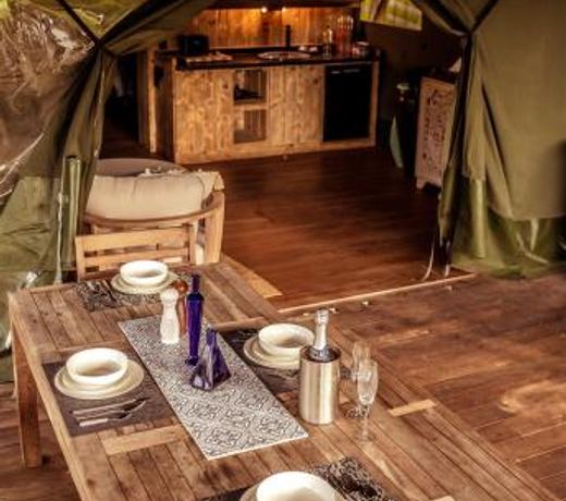 Luxurious Moroccan Glamping Tent with Outdoor Hot Tub