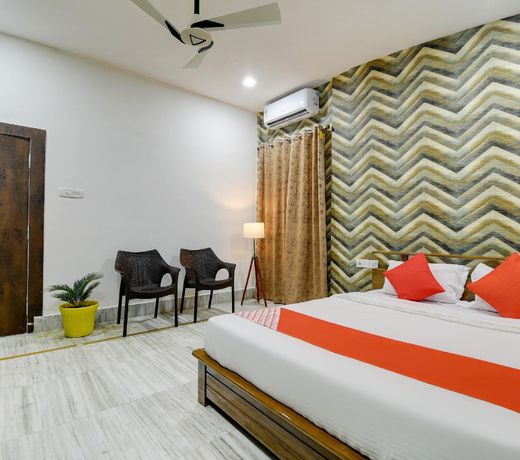 Flagship Hotel N. N. Residency
