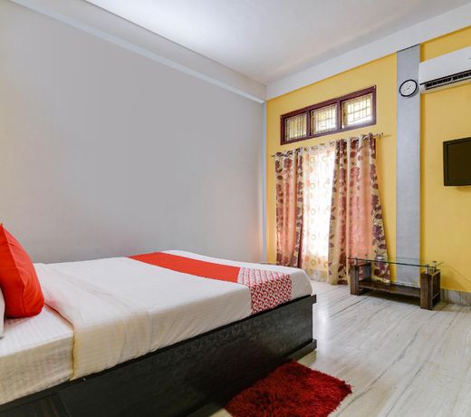 Flagship Hotel N. N. Residency