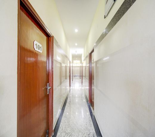 OYO 73817 Green Park