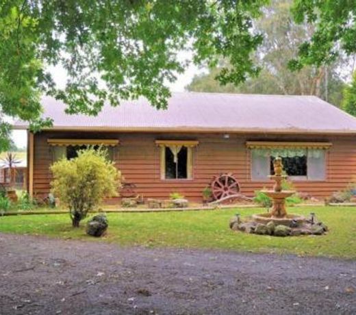 Jindi Hills Retreat