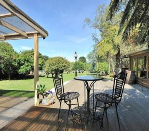 Jindi Hills Retreat