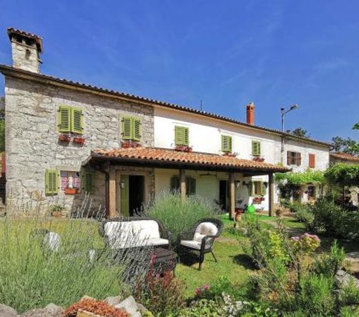 Holiday Home Mavrici - Two Bedroom Holiday Home with Pool