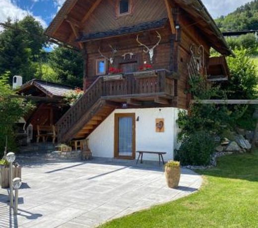 Holzhauschen