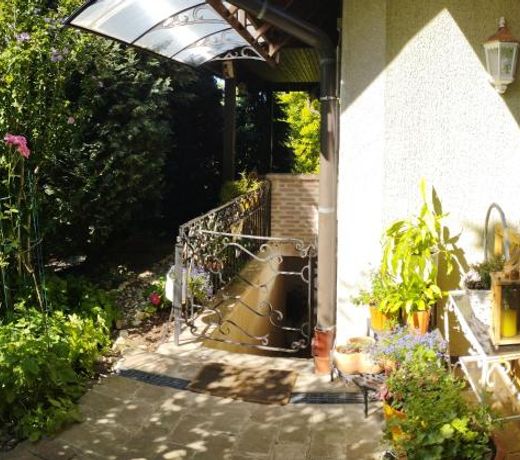 B&B Family Basement Apartment, Breakfast, Free Parking, 5km from Tulln