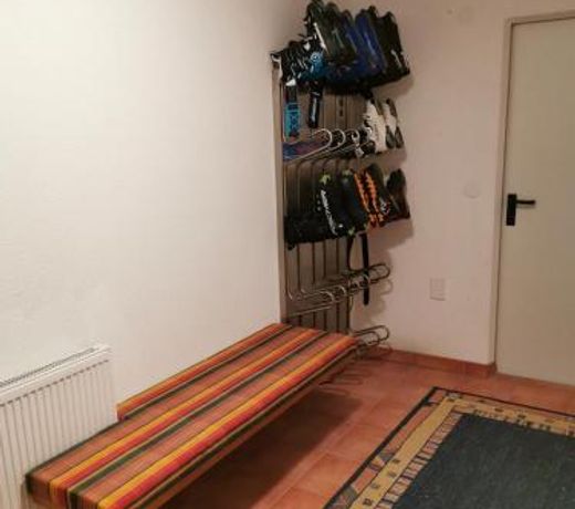 Apart La Vita