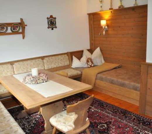 Ferienwohnung Pezzei