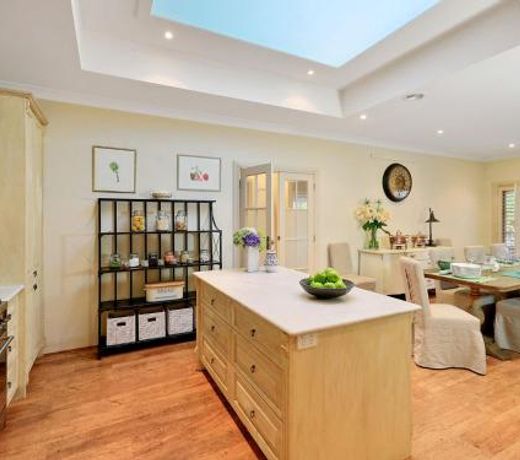 Mirrabooka Burrawang beautiful home and 3 acres of gardens in the Southern Highlands