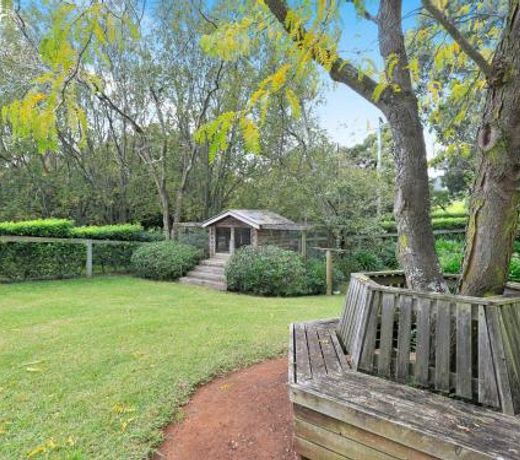 Mirrabooka Burrawang beautiful home and 3 acres of gardens in the Southern Highlands