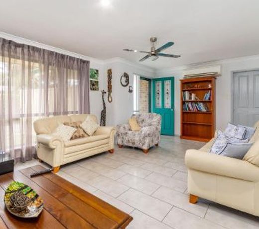 Delightful Duplex on Rose Ct, Bongaree