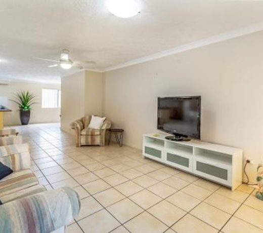 Perfect Position Bribie Beach across the Road!
