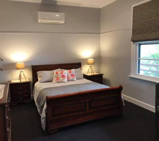 Kurracaburn Heights Accommodation