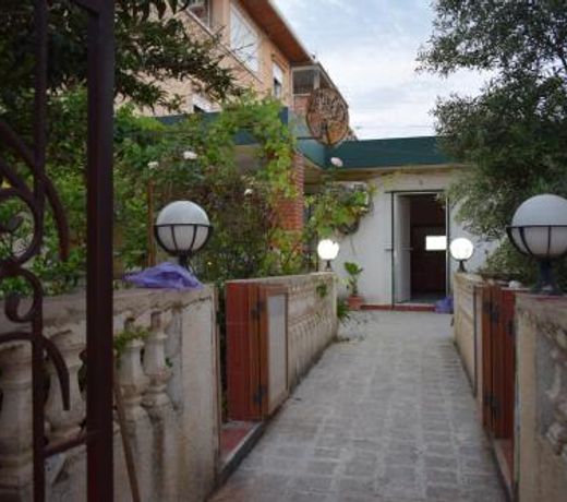 La Casa ,Skikda,Jeandarc