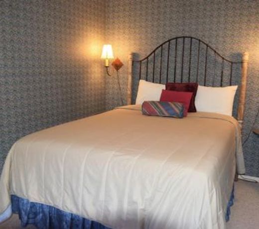 Claim Jumper Condo # 20