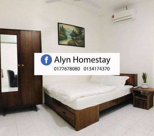 Alyn Homestay Batu Pahat II