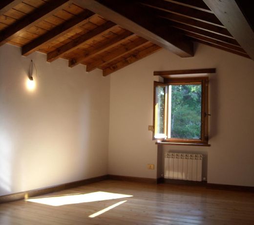 Villa in Tuscany, in the National Park of the Casentino Forests, near Camaldoli