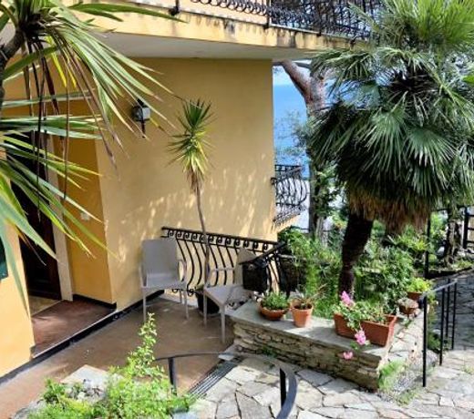 House Levante by Holiday World