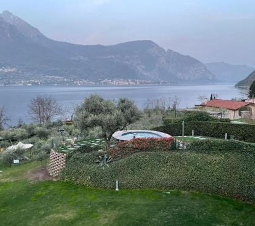Villa Costanza-Sauna and Seasonal Warm Pool- Bellagio Village Residence