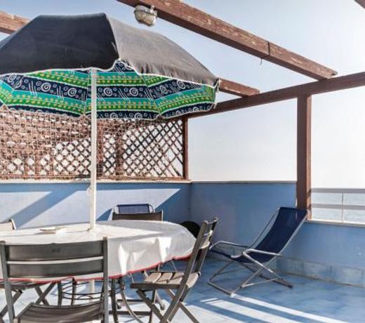 Sea-Side Apartment in Policastro Bussentino with Pool