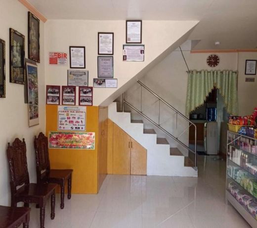 RedDoorz @ Garcia Hernandez Bohol