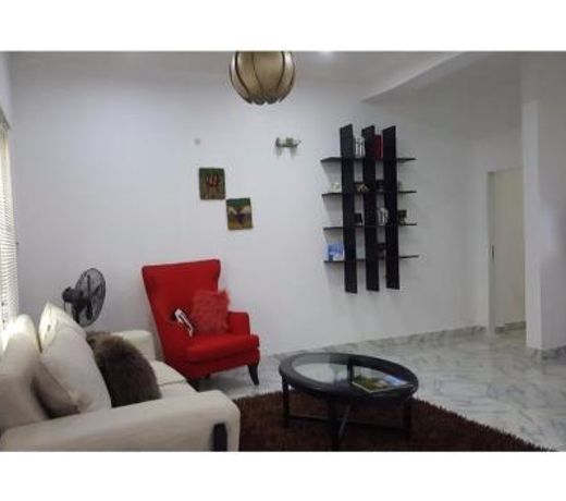 Large 1 Bedroom Apartment On The Gound Floor, Lekki