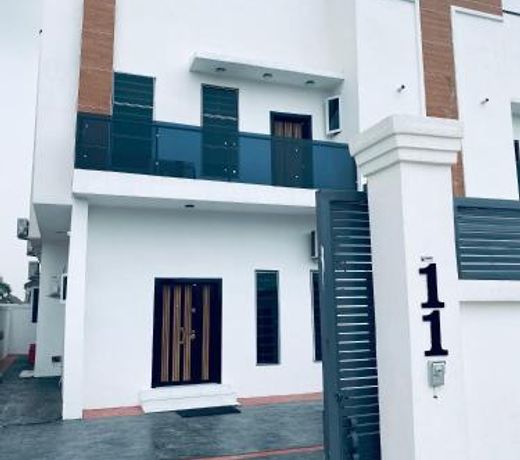 Aguâs Residence