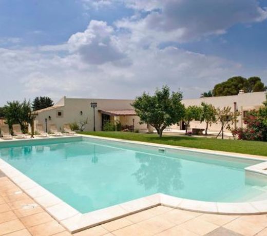 Rigolizia Villa Sleeps 7 Pool Air Con WiFi
